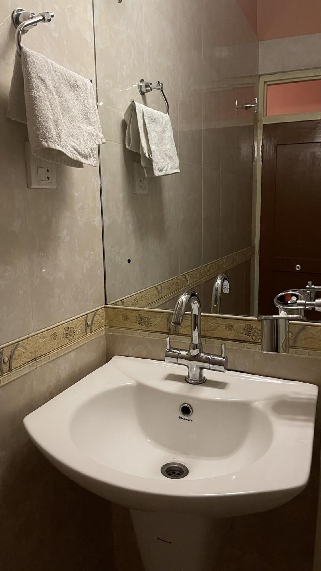 Hotel Valley View Inn Nagarkot Zewnętrze zdjęcie